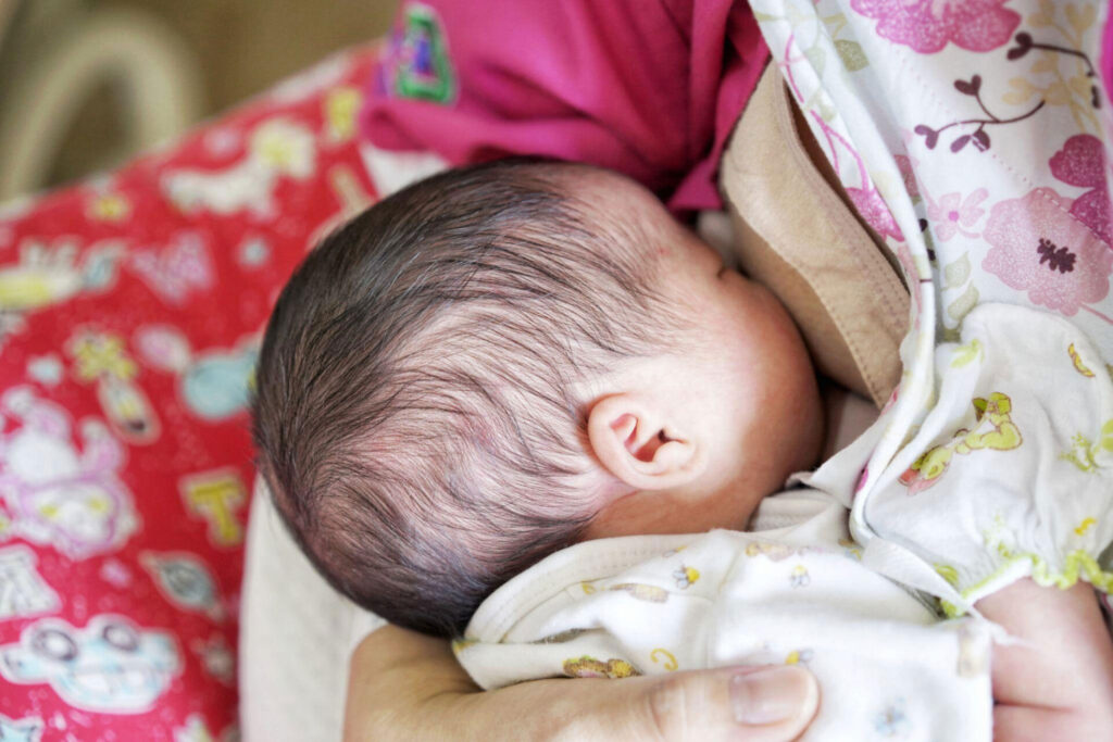 Baby-Feeding-Difficulties-and-Latch-Problems-img-a